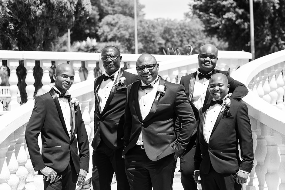 groom and groomsmen black and white